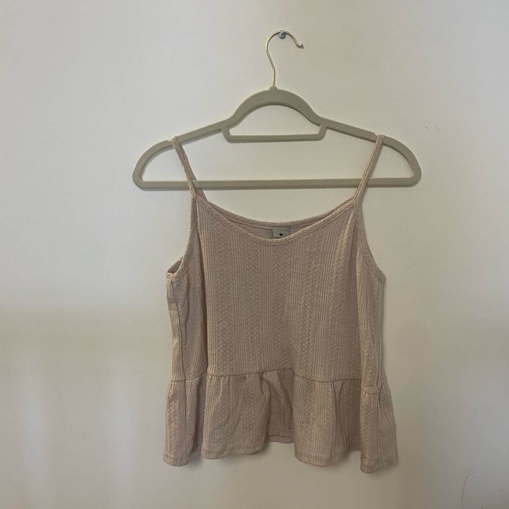 loose, flowy tank top, light purple!
